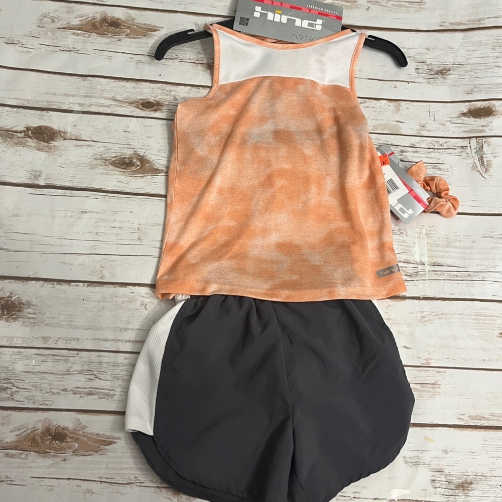 Girls Athletic Set Tank Top Shorts small NWT scrunchie‎ peach gray Hind